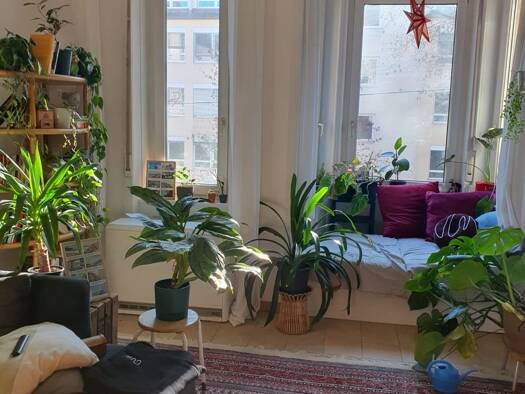 Wohnung zur Miete 880 € 3 Zimmer 81 m² 2. Geschoss frei ab 01.04.2026 Süd Stuttgart 70178