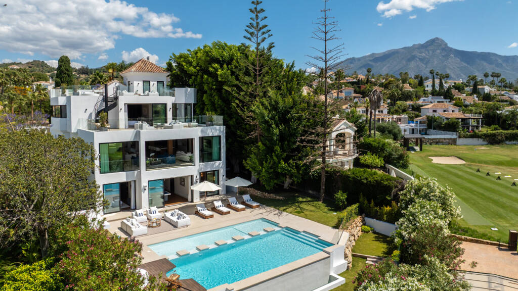 Villa zum Kauf 7.350.000 € 12 Zimmer 789 m² 1.431 m² Grundstück Marbella 29660