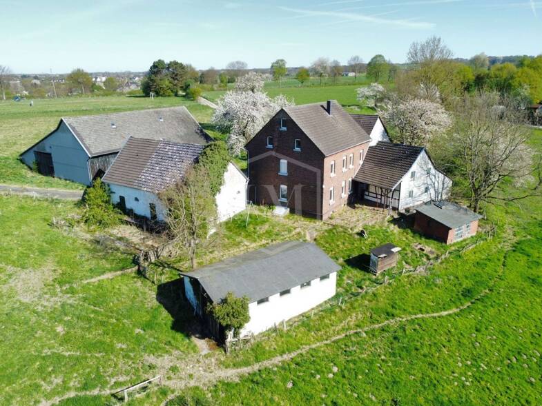 Bauernhof zum Kauf 995.000 € 1.065 m² 62.255 m² Grundstück Wiesdorf Leverkusen 51373
