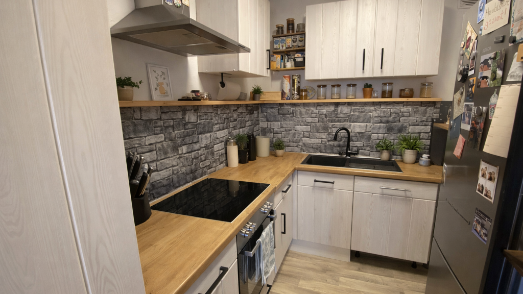 Wohnung zur Miete 285 € 3 Zimmer 54,5 m² 6. Geschoss frei ab 01.05.2026 Am Himmelreich 34 Suhl 98527