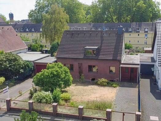Einfamilienhaus zum Kauf 699.000 € 8 Zimmer 128 m² 740 m² Grundstück Lierenfeld Stadtbezirk 8 40231