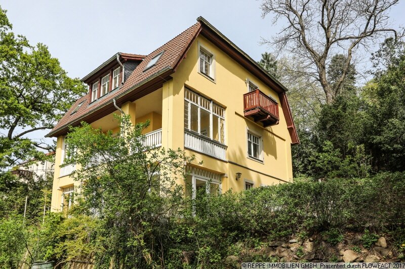 Villa zum Kauf 1.250.000 € 7 Zimmer 255 m²<br/>Wohnfläche 2.098 m²<br/>Grundstück Oberloschwitz Dresden 01326