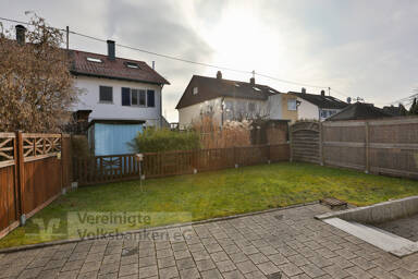 Doppelhaushälfte zur Miete 1.500 € 6 Zimmer 100,4 m² 197 m² Grundstück frei ab 01.05.2025 Holzgerlingen 71088