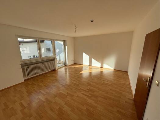 Wohnung zur Miete 950 € 3 Zimmer 75 m² Geschoss EG/3 frei ab 01.03.2026 Lerchenfeld Freising 85356