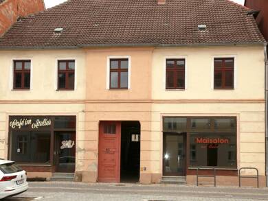Wohn- und Geschäftshaus zum Kauf als Kapitalanlage geeignet 295.000 € 335 m² 800 m² Grundstück Kloster Zinna Jüterbog 14913