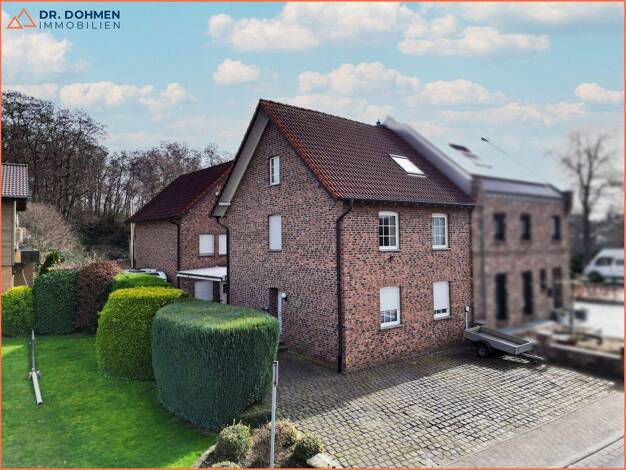 Mehrfamilienhaus zum Kauf 339.000 € 15 Zimmer 259 m² 444 m² Grundstück Aphoven/Laffeld Heinsberg / Aphoven 52525