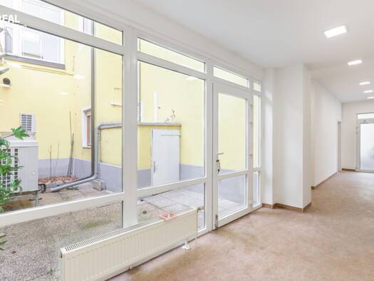 Bürofläche zur Miete 6 € 5,5 Zimmer Laa an der Thaya 2136