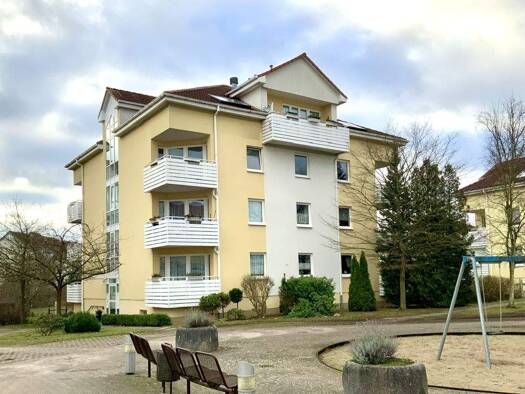 Studio zum Kauf 76.000 € 1 Zimmer 43 m² 1. Geschoss Lindenberg Neubrandenburg 17033