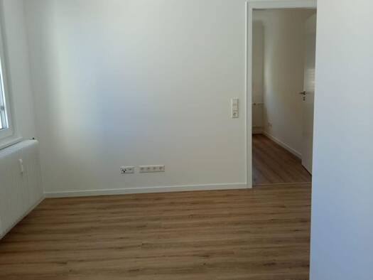 Wohnung zur Miete 479 € 2 Zimmer 32 m² Geschoss -1/3 frei ab 15.11.2026 Großglocknerstraße 28 Untertürkheim Stuttgart 70327