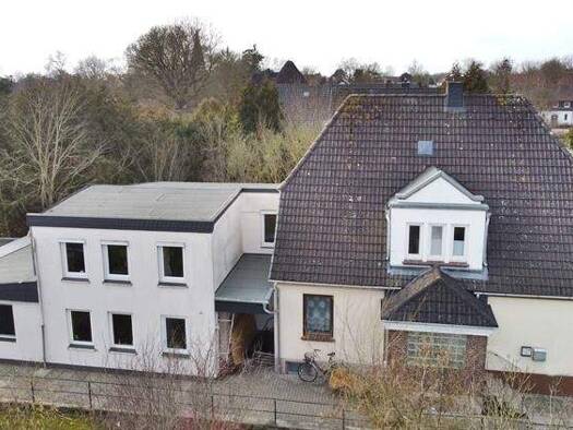 Mehrfamilienhaus zum Kauf 275.000 € 11 Zimmer 280 m² 1.525 m² Grundstück frei ab sofort Dorum Wurster Nordseeküste 27639