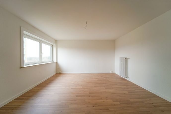 Wohnung zum Kauf provisionsfrei 199.000 € 2 Zimmer 60,1 m²<br/>Wohnfläche 4.<br/>Geschoss Harksheide Norderstedt 22850