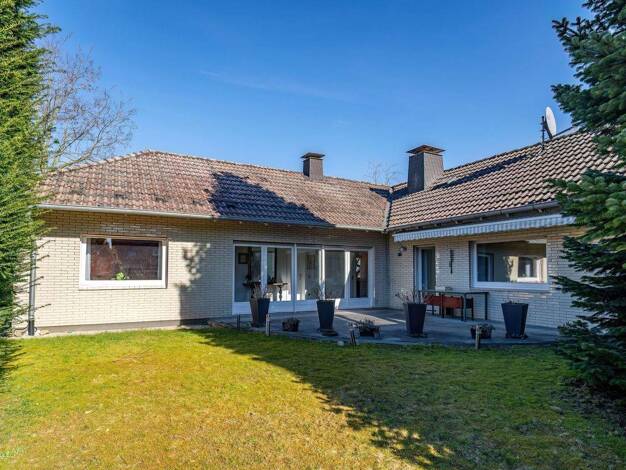 Bungalow zum Kauf 370.000 € 3 Zimmer 114,1 m² 600 m² Grundstück Brackwede Bielefeld 33649