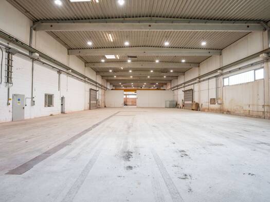 Grundstück zum Kauf provisionsfrei 3.800.000 € 2.400 m² Grundstück frei ab sofort Mainzer Straße 2 Neubrunn Neubrunn 97277