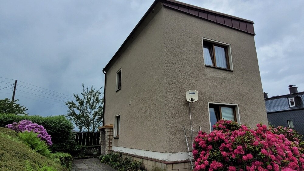 Einfamilienhaus zum Kauf 69.000 € 4 Zimmer 70 m²<br/>Wohnfläche 964 m²<br/>Grundstück Markneukirchen Markneukirchen 08258