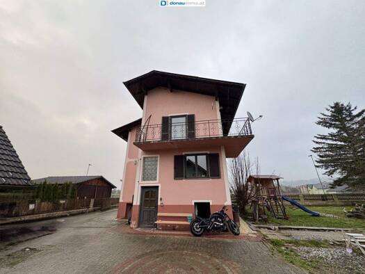 Haus zum Kauf 230 m² 1.992 m² Grundstück Fernitz 8072