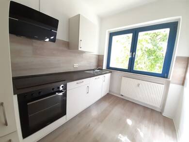 Wohnung zur Miete 759 € 3 Zimmer 65,5 m² 1. Geschoss Porse-Privatweg 3 Bleckenburgstraße / Jahnring Magdeburg 39104