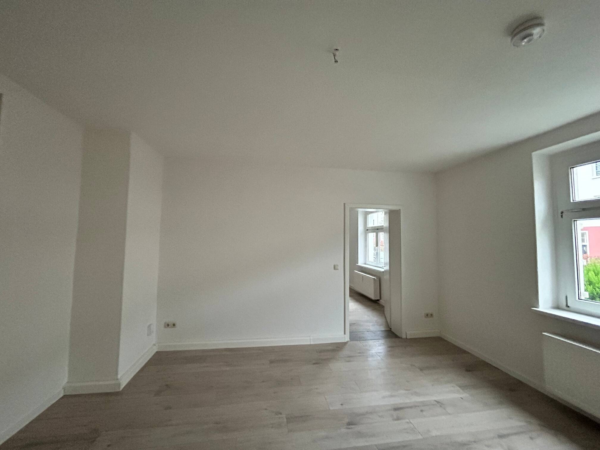***3-Raum Wohnung**mit großem Balkon und 2 Bädern*** – Charlottenstraße 67, 9126 Chemnitz – Vorschaubild 10