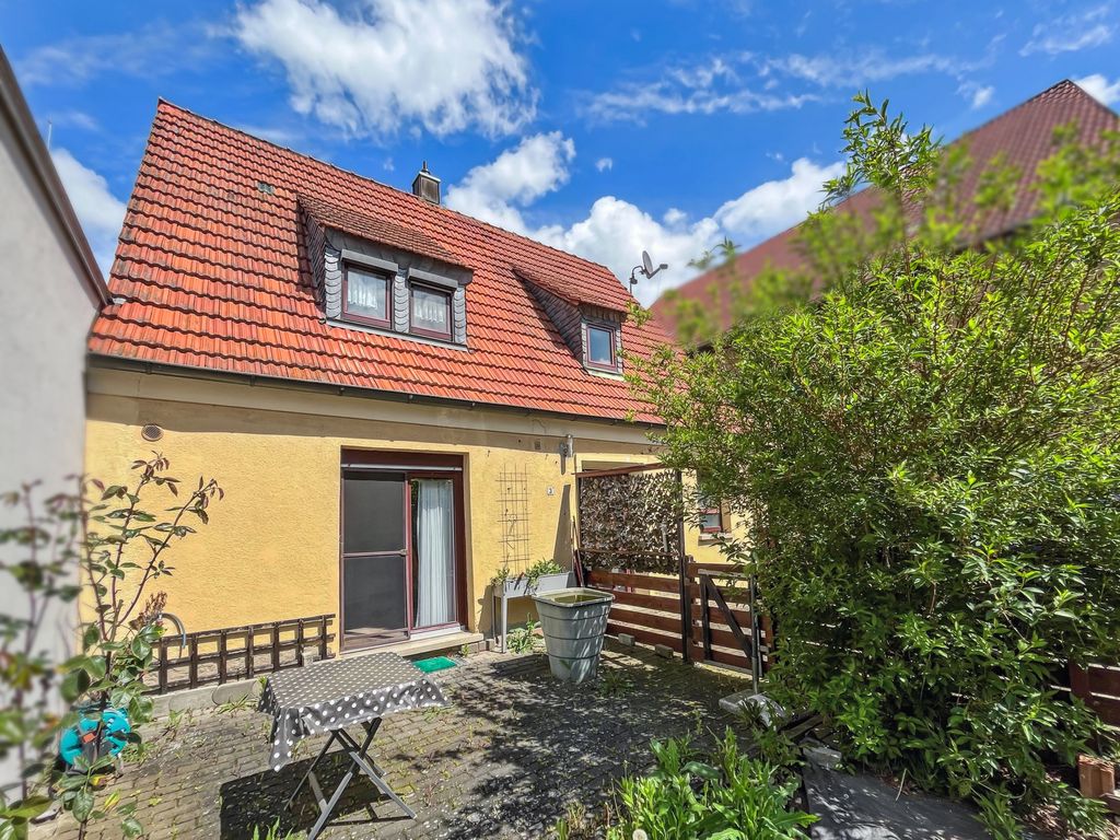 Einfamilienhaus zum Kauf 250.000 € 6 Zimmer 111,7 m²<br/>Wohnfläche 180 m²<br/>Grundstück Reichenberg Reichenberg 97234