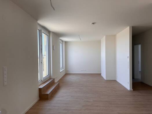 Wohnung zur Miete - Erstbezug 1.410 € 3 Zimmer 94 m² 6. Geschoss Heldburger Straße 4 Alt-Hohenschönhausen Lichtenberg 13055