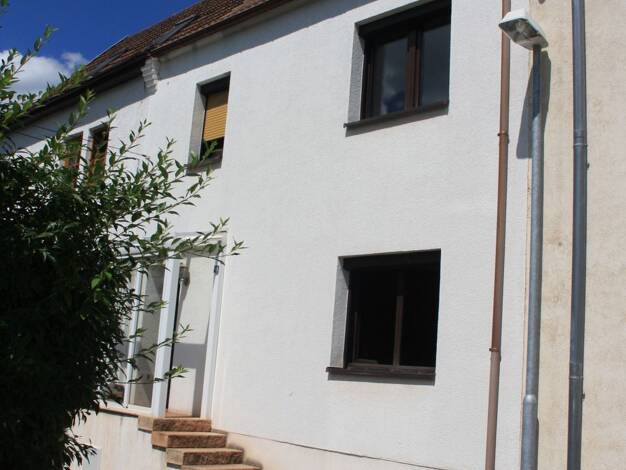 Reihenhaus zum Kauf 60.000 € 4 Zimmer 100 m² 722 m² Grundstück frei ab sofort Könitz Unterwellenborn 07333
