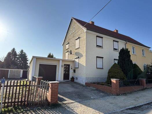 Doppelhaushälfte zum Kauf 130.000 € 4 Zimmer 90 m² 360 m² Grundstück Löbau 02708