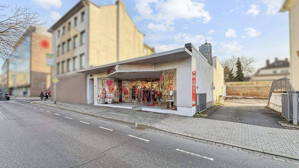 Düren Zentrum - Vielseitig nutzbare Gewerbefläche in stark frequentierter Lage