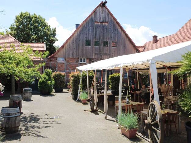 Gastronomie/Hotel zum Kauf 879.000 € 1.416 m² Gastrofläche Herzfeld Lippetal 59510