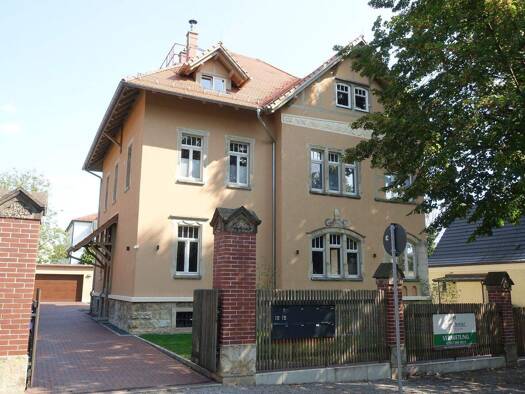 Wohnung zur Miete 635 € 2 Zimmer 49 m² frei ab 01.01.2026 Radebeul 01445