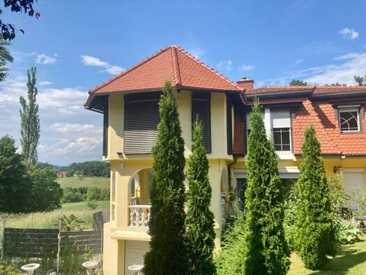Doppelhaushälfte zum Kauf 550.000 € 5 Zimmer 160 m² 850 m² Grundstück Ehrenhausen an der Weinstraße 8461