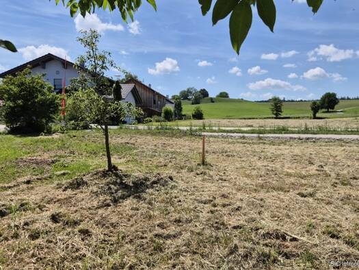 Grundstück zum Kauf 299.000 € 571 m² Grundstück Tengling Taching a. See 83373