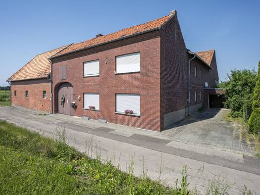 Bauernhaus zum Kauf 398.000 € 6 Zimmer 168 m² 2.950 m² Grundstück Rischden Geilenkirchen 52511
