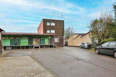 Lagerhalle zur Miete 3.900 € 346 m² Lagerfläche Industriegebiet Reutlingen / Sondelfingen 72766