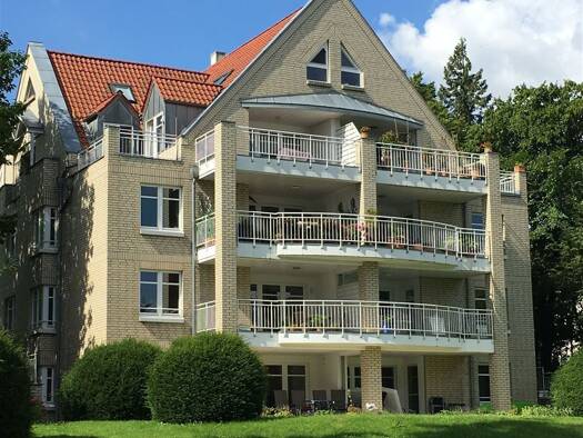Wohnung zur Miete 1.640 € 5 Zimmer 155 m² Schlossgartenallee 64 Schwerin 19061