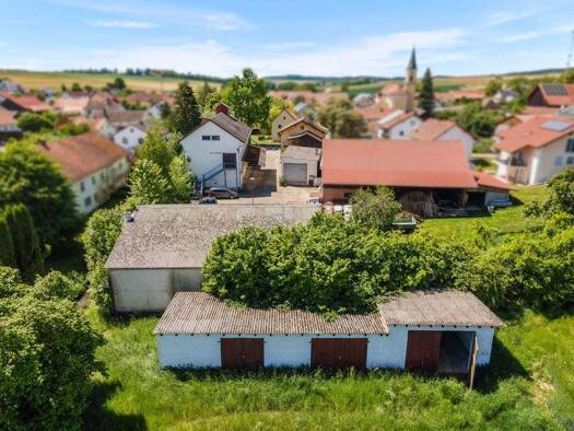 Einfamilienhaus zum Kauf 575.000 € 9 Zimmer 220 m² 2.242 m² Grundstück Hankofen Leiblfing-Hankofen 94339