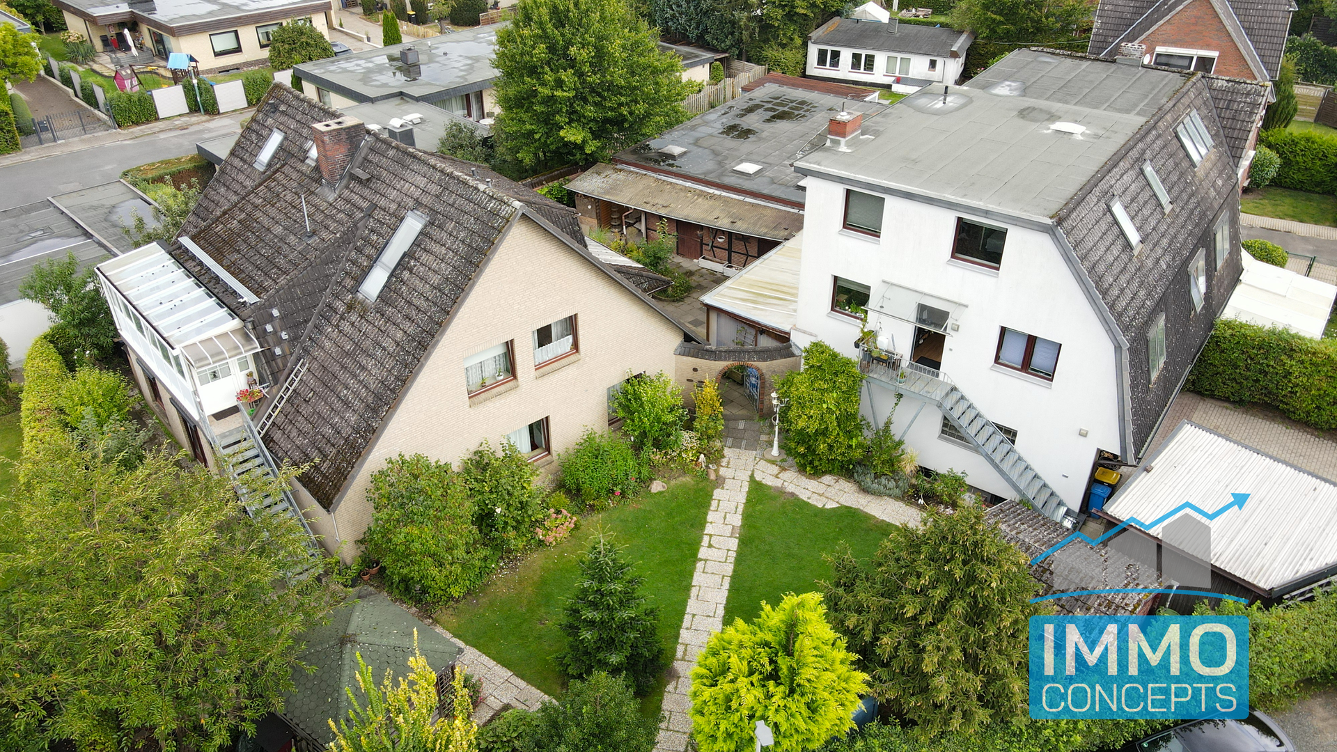 Haus zum Kauf 699.000 € 12 Zimmer 410,4 m²<br/>Wohnfläche 935 m²<br/>Grundstück Wahlbezirk 017 Pinneberg 25421