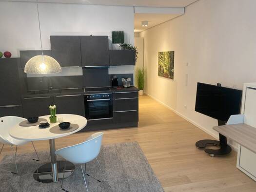 WG-Zimmer zur Miete auf Zeit 1.400 € 44 m² 3. Geschoss frei ab 01.09.2026 Innenstadt Innenstadt I 60313