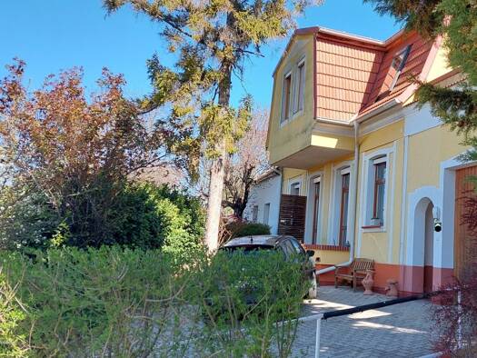 Einfamilienhaus zum Kauf 549.000 € 10 Zimmer 230 m² 575 m² Grundstück Kirchbergweg Neusiedl am See 7100