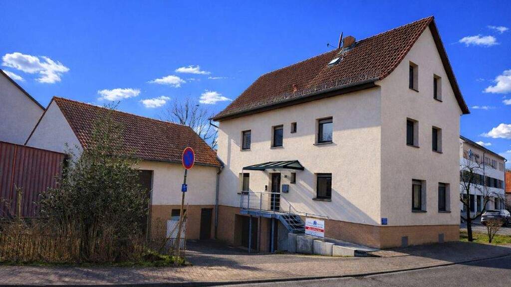 Einfamilienhaus zum Kauf 299.000 € 9 Zimmer 200 m² 353 m² Grundstück Waldwimmersbach Lobbach / Waldwimmersbach 74931