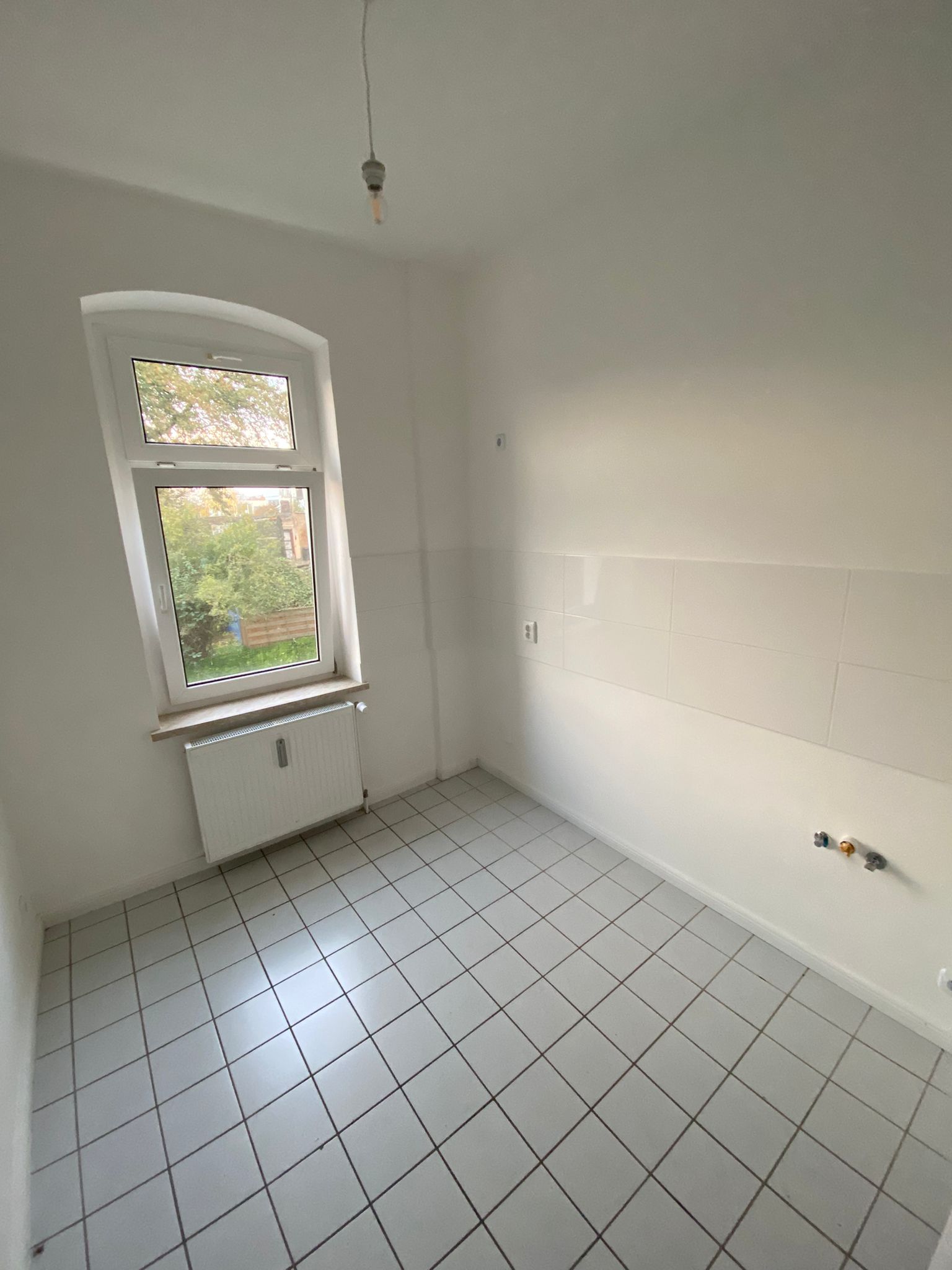 Wohnung zur Miete 420 € 3,5 Zimmer 60 m²<br/>Wohnfläche 1.<br/>Geschoss ab sofort<br/>Verfügbarkeit Virchowstr. 3 Zeitz Zeitz 06712