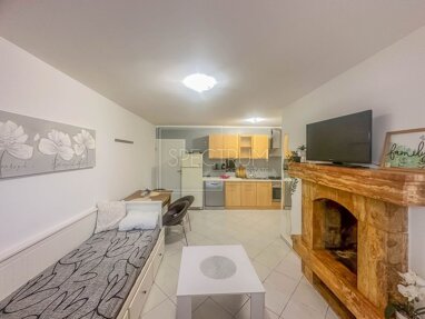 Wohnung zum Kauf 135.000 € 3 Zimmer 47 m² 1. Geschoss Porec center