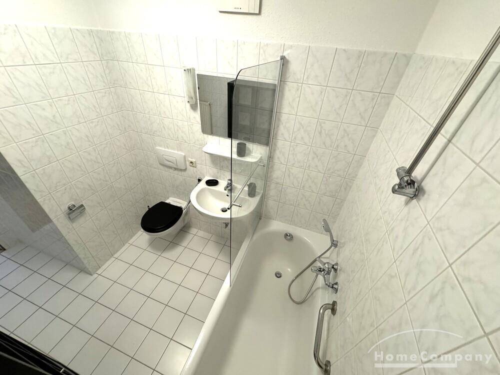 Property thumbnail 9