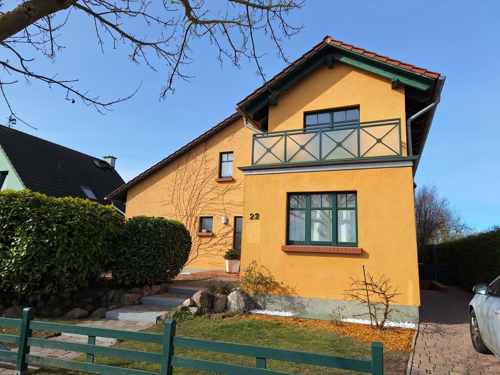 Einfamilienhaus zum Kauf 695.000 € 7 Zimmer 244 m²<br/>Wohnfläche 713 m²<br/>Grundstück ab sofort<br/>Verfügbarkeit Biestow Rostock 18059