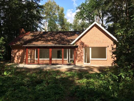 Bungalow zur Miete 1.500 € 3 Zimmer 120 m² 1.500 m² Grundstück frei ab 01.09.2025 Ashausen Stelle-Ashausen 21435