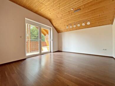 Wohnung zur Miete 980 € 5 Zimmer 120 m² Dachgeschoss, 1. Geschoss frei ab sofort Ortenburg Ortenburg 94496
