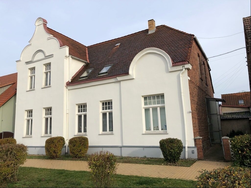 Mehrfamilienhaus zum Kauf 99.000 € 9 Zimmer 165 m²<br/>Wohnfläche 541 m²<br/>Grundstück Dargun Dargun 17159