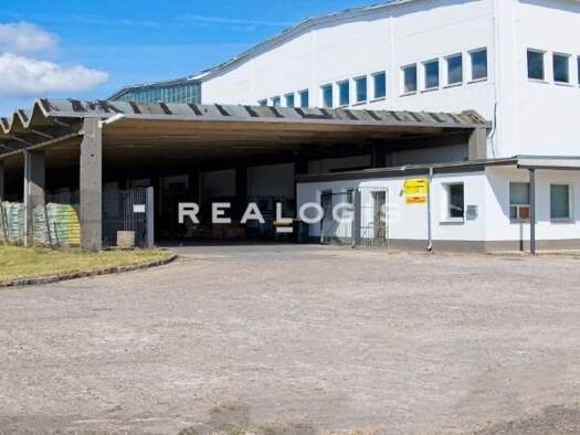 Halle/Industriefläche zur Miete 9.200 m² Lagerfläche teilbar ab 2.200 m² Arnsdorf 01477