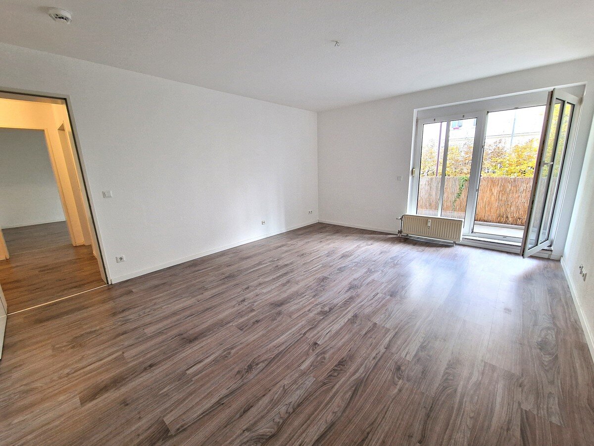 Wohnung zum Kauf 275.000 € 2 Zimmer 68,6 m²<br/>Wohnfläche EG<br/>Geschoss Alt-Hohenschönhausen Berlin / Hohenschönhausen 13055