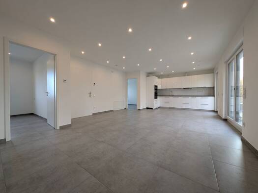 Penthouse zur Miete 1.400 € 2 Zimmer 82 m² Geschoss 4/5 frei ab sofort Lipperheidstr. Stadtmitte Oberhausen 46047