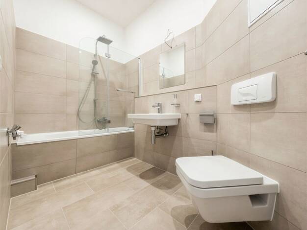 Wohnung zur Miete 899 € 3 Zimmer 88 m² 5. Geschoss frei ab 01.05.2026 Schellheimerplatz 1 Stadtfeld Ost Magdeburg 39108