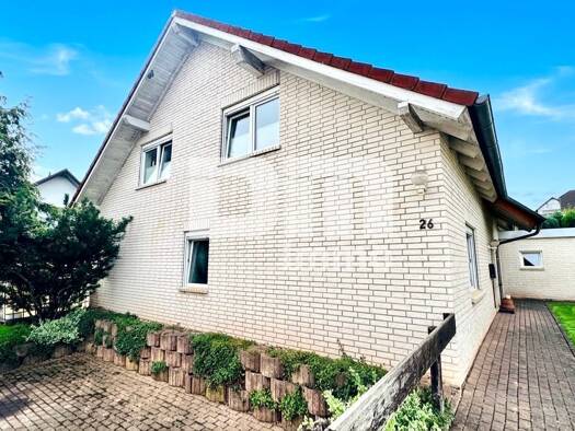 Einfamilienhaus zum Kauf 359.900 € 6 Zimmer 185 m² 862 m² Grundstück Allendorf 35108